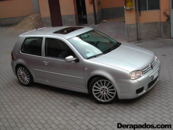 Guarda la prova della Golf R32